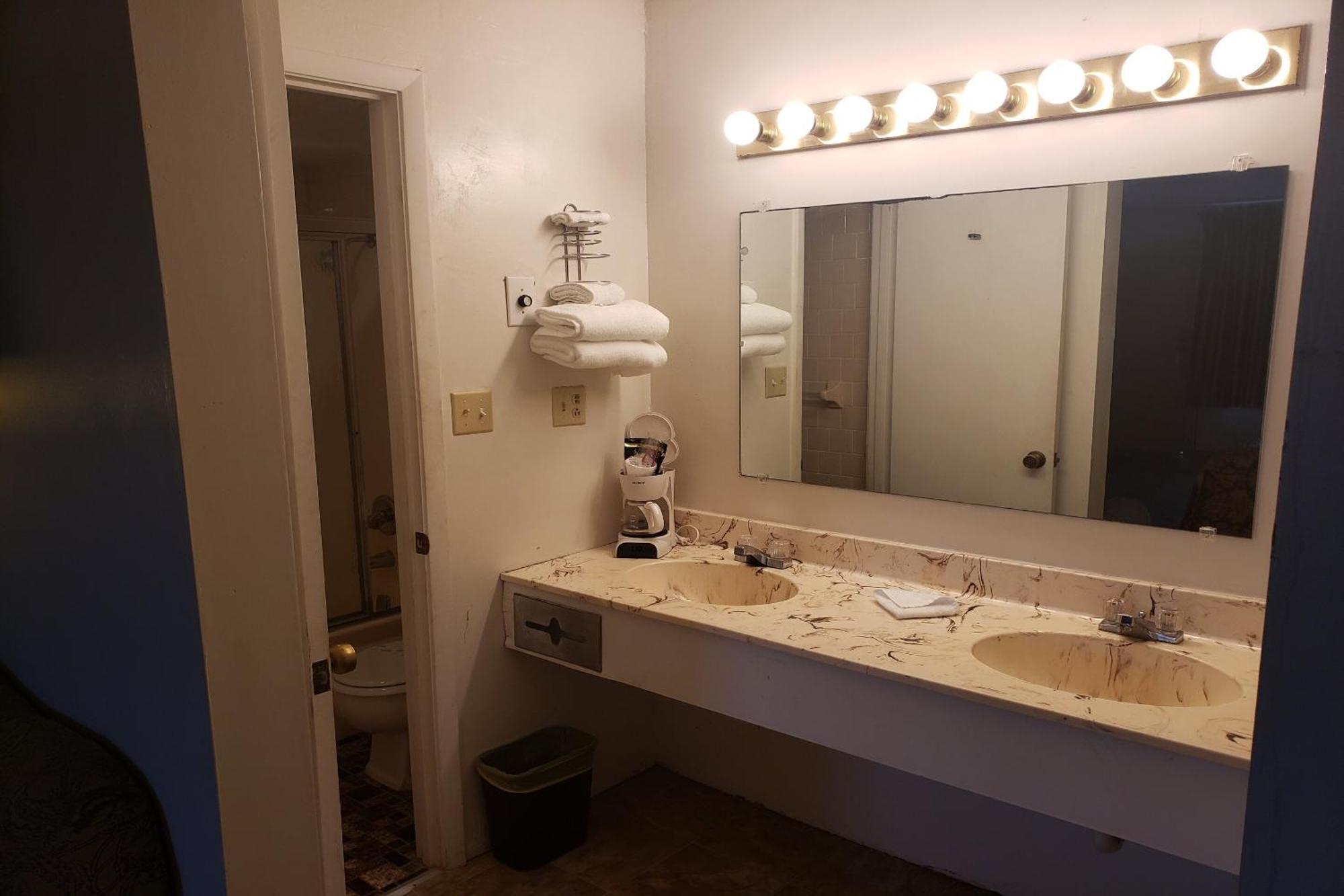 Oyo Whitely Hwy 27 Ky Hotel