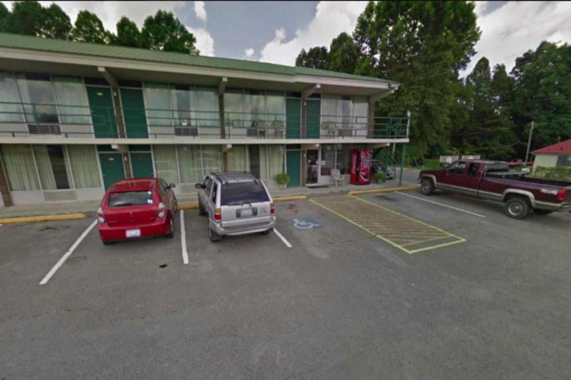 Hotel Oyo Whitely Hwy 27 Ky 2*